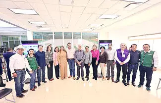 En coordinación con la Secretaría de Salud, Mejora Coahuila y el Gobierno del Estado, se fortalecen campañas de vacunación y acciones contra dengue.