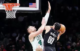 Jaylen Brown anotó 28 puntos, repartió nueve asistencias y capturó siete rebotes, y los Cektics de Boston arrollaron 148-111 a los Nets de Brooklyn la noche del viernes.