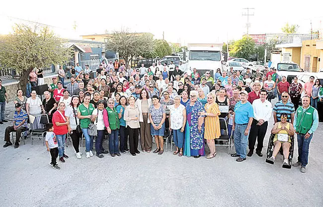 Arranca Sara Irma Pérez obra de agua en la Zona Centro