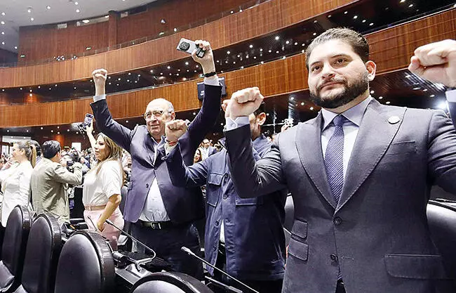 Confirman PT y el Verde rechazo a pérdida de curules; alista Ejecutivo su Plan B