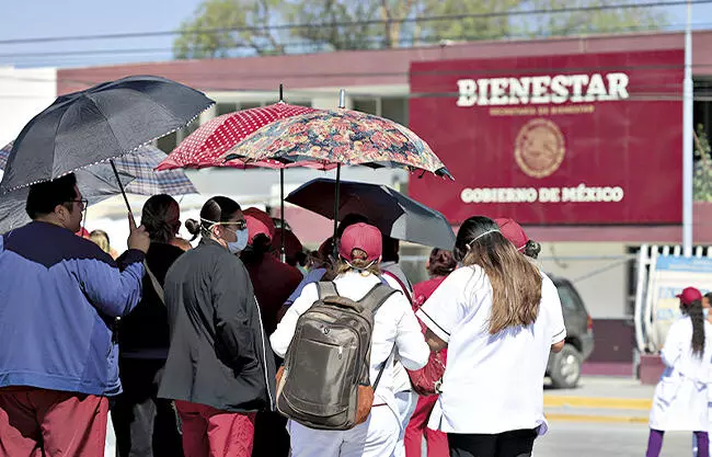Deja Bienestar sin quincena a médicos; condicionan pago, deben cumplir ‘cuota’