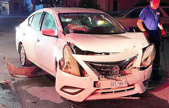 La conductora responsable se atravesó al paso del automóvil