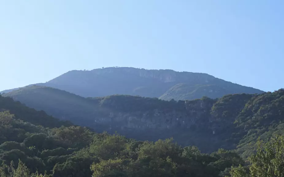 Coahuila inicia Semana Santa con alerta roja por incendios forestales; se esperan fuertes rachas de viento