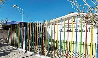 El directivo informó que es muy difícil que un caso como este pase en un jardín de niños, pues por lo general el profesor siempre está acompañad