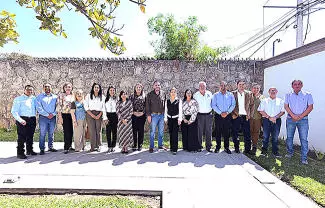 En coordinación con el gobernador Manolo Jiménez, impulsa planeación estratégica 2026 en favor de la juventud monclovense