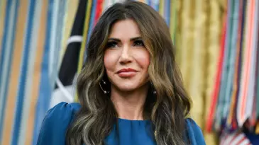 Trump despidió a la secretaria de Seguridad Nacional de Estados Unidos, Kristi Noem; en su lugar llega Markwayne Mullin, expeleador de artes marciale