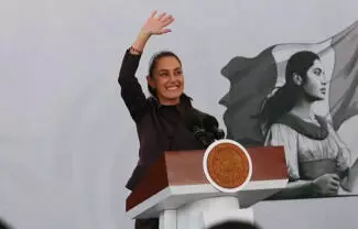 La Presidenta reconoció que alrededor de 100 mil mujeres participaron en las manifestaciones.