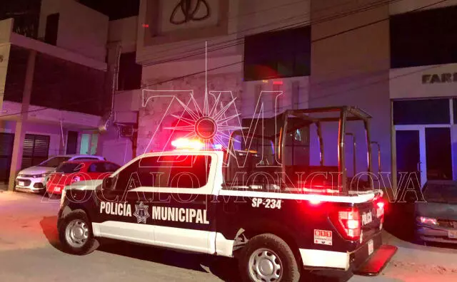 Tras lo ocurrido, familiares decidieron trasladar a Ángel por sus propios medios a la Clínica Kali, donde fue atendido por personal médico.