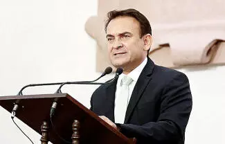 Presenta diputado local punto de acuerdo aprobado por el Congreso del Estado