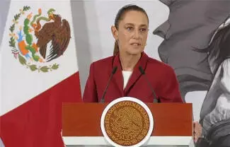 Desde Palacio Nacional, la Presidenta aclaró que la revocación de mandato puede llevarse a cabo el próximo año o en el 2028