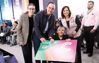 El Gobernador de Coahuila anunció la entrega de apoyos económicos ‘Veamos la Discapacidad’, con una inversión estatal de 20 millones de pesos, 