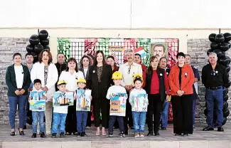 La alcaldesa Sara Irma Pérez, destaca la importancia de formar ciudadanía con valores cívicos y amor por México desde la niñez