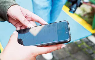 Estudios recientes revelan que el uso prolongado y frecuente de dispositivos electrónicos, representan una gran ventaja tecnológica para realizar actividades diarias