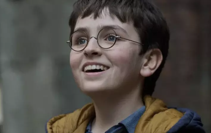 El adelanto acumuló más de 277 millones de reproducciones en 48 horas y marca el inicio de una nueva adaptación televisiva que desarrollará los libros con mayor detalle y un elenco renovado.