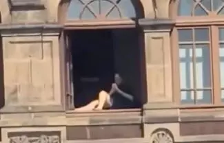 Durante la mañanera, cuestionada sobre el tema, la Mandataria federal aseguró que además se le dijo a esa persona que no podía hacer eso