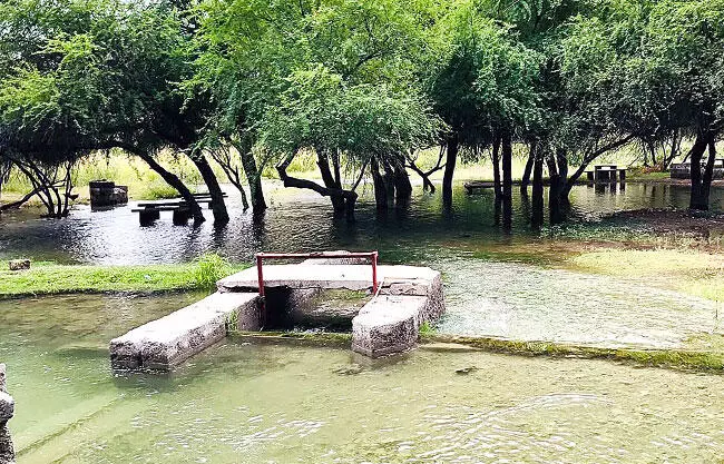 Desde hace 50 años, Cayetano Delgado es propietario del sitio que ahora se disputan ejidatarios