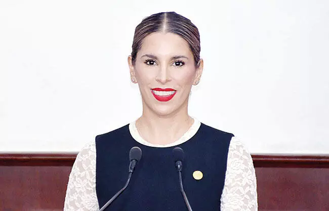 Pide diputada invertir en proyectos turísticos