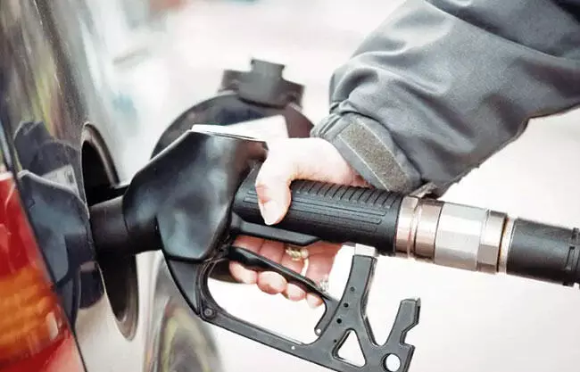 Con un margen de 1.50 pesos por litro no obtendrían utilidad alguna, advierten concesionarios