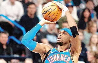 Shai Gilgeous-Alexander anotó 28 puntos, y el Oklahoma City Thunder arrolló el jueves 139-96 a Los Angeles Lakers.