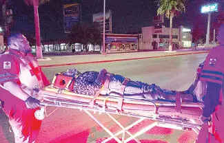 Un choque por alcance registrado la noche de ayer sobre el bulevar Harold R. Pape dejó como saldo a dos mujeres lesionadas.