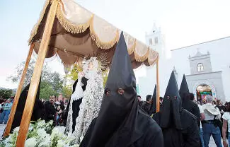 La Procesión del Silencio en Viesca 2026, es una de las principales expresiones de fe y turismo cultural en Coahuila