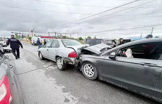 El accidente dejó cuantiosos daños materiales