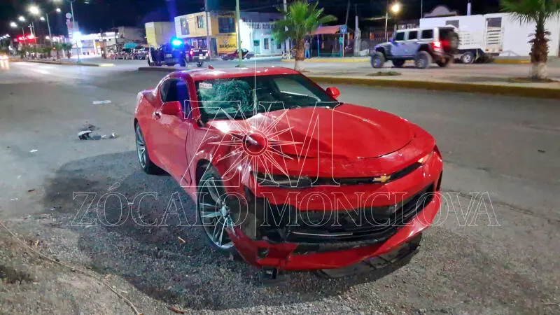 Paramédicos de Cruz Roja Mexicana y Protección Civil de Frontera acudieron de inmediato para brindarle atención, logrando estabilizarlo y trasladarlo casi inconsciente al Hospital General Amparo Pape de Benavides.