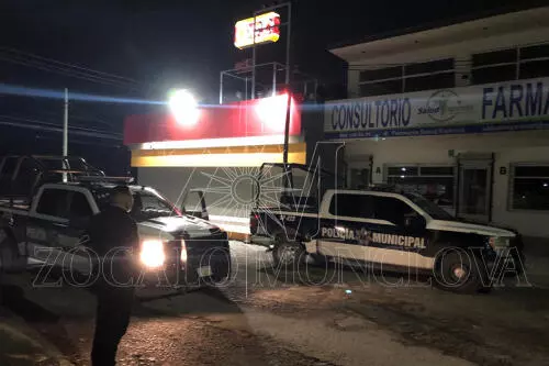 El jovencito manifestó que llevaba varias noches durmiendo en ese lugar; Pronnif investiga su situación familiar. 