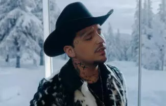 Desde que salió el video del tema ‘Un Vals’, la modelo de este fue comparada con Cazzu, expareja de Nodal.