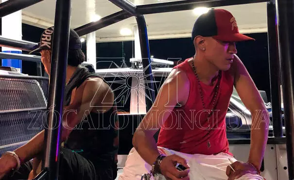 Ambos fueron trasladados a la Comandancia Municipal, donde quedaron a disposición del juez calificador en turno por una falta administrativa.