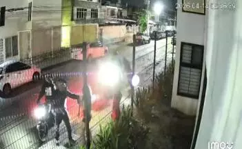 El hecho quedó registrado en cámaras de vigilancia. 