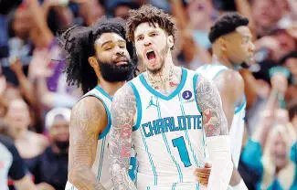 Miami sucumbió ante el show de LaMelo Ball y ya se dirige de vacaciones.