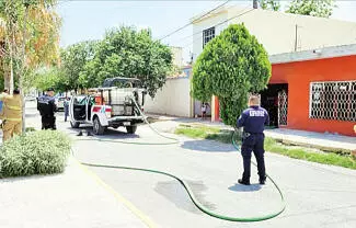 Un incendio registrado la tarde del martes provocó momentos de alarma entre vecinos de la colonia Occidental.