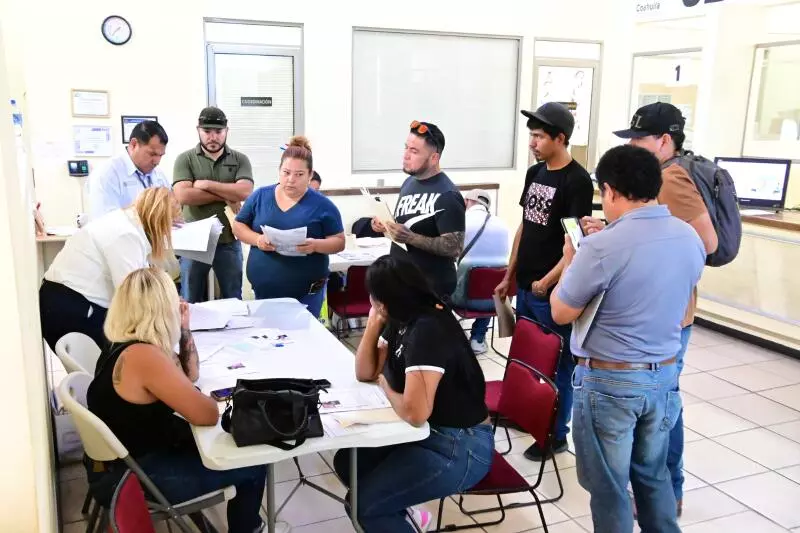 Las vacantes están dirigidas a personas de sexo indistinto, de entre 18 y 60 años de edad, con secundaria terminada, sin necesidad de experiencia pr