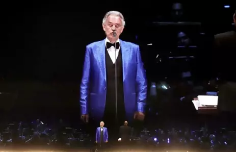 Endulza Andrea Bocelli oídos y corazones en concierto junto a Sinfónica de Minería, Sariñana y Ángeles Azules
