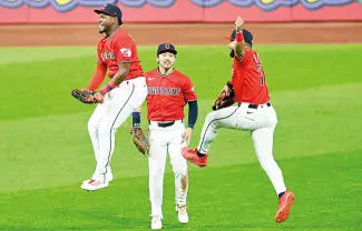 La remontada de los Guardianes arruinó una noche de hito para José Altuve con Houston