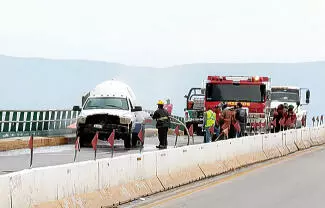 Con intensa movilización, autoridades cerraron el paso en ambas arterias