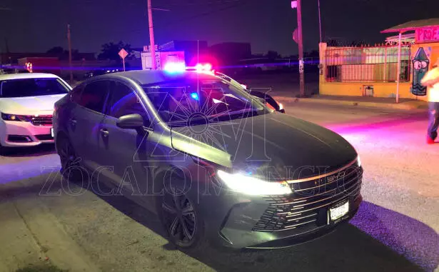 Al distraerse con su celular, un conductor provocó un choque por alcance.