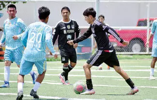 En la categoría Intermedia en la Liga Municipal de Futbol de Monclova