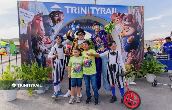 Un total de 3000 asistentes, entre colaboradores y sus familias, participaron en la celebración del Día del Niño organizada por TrinityRail planta Monclova