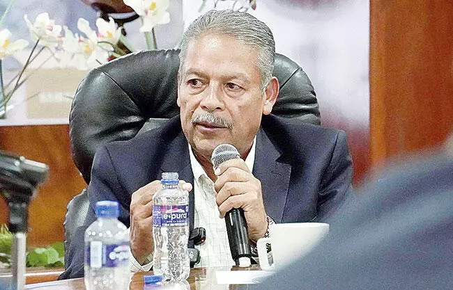 Estrecha Tereso Medina lazos con Claudia Sheinbaum y Manolo Jiménez