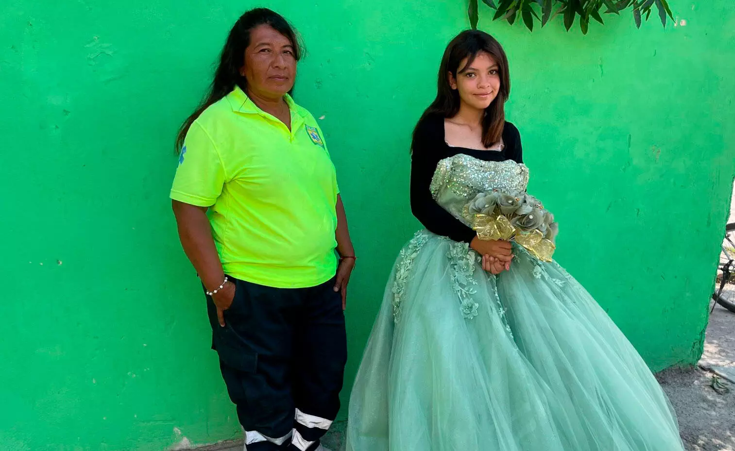 Piden apoyo para organizar quinceañera de Jennifer