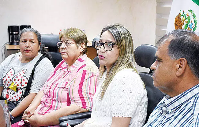 Cuatro funcionarios de Frontera, se declararon independientes tras asegurar que no están de acuerdo en la selección de candidatos.