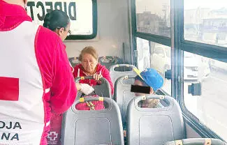 El choque por alcance dejó cuatro pasajeros con leves lesiones y daños materiales