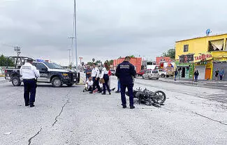 Automovilista invadió vía a la afectada, identificada como Jacqueline Mejía