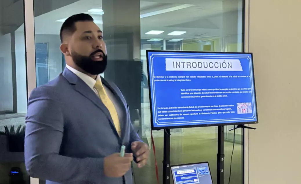 Esta propuesta surge ante la existencia de vacíos y lagunas en los procedimientos actuales, lo que provoca inconsistencias en La notificación de casos con posibles implicaciones legales.