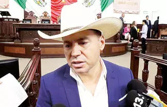 Una fuerte polémica política se ha desatado tras la difusión de una denuncia pública que involucra al diputado local del Partido del Trabajo, Tony Flores.