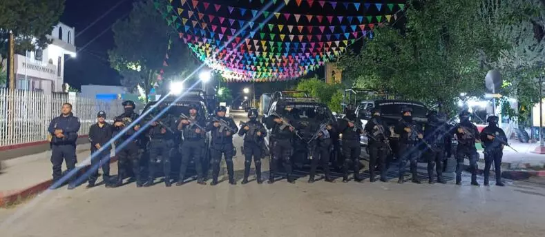 Cano subrayó que este tipo de actividades buscan reforzar la confianza de la población hacia la corporación, además de fomentar la convivencia fam