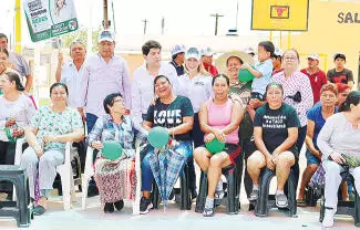 Cristina Amezcua González, candidata de la Alianza Ciudadana por la Seguridad a la diputación local por el distrito 04, inició su campaña recorriendo comunidades rurales del municipio de San Pedro.