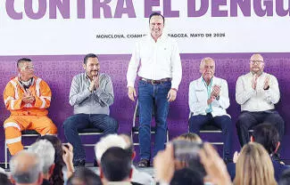 Manolo Jiménez entregó vehículos, equipo e insumos para el combate al mosquito transmisor.